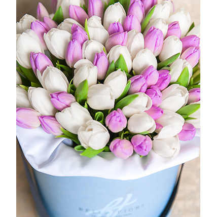 Тюльпаны в коробке от Bella Fiori с доставкой по Москве – цветы от 💐🌹🌷Палитра 🌷🌹💐