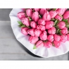 Коробка с розовыми тюльпанами от Bella Fiori