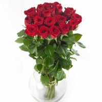 25 роз «Ред Наоми»