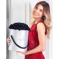 Черные розы в коробке от Bella Fiori