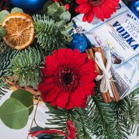 Новогодняя композиция «Лед и пламя»