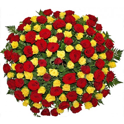 Корзина из 101 розы: красные + желтые
