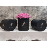 Фиолетовые пионовидные розы в коробке Royal