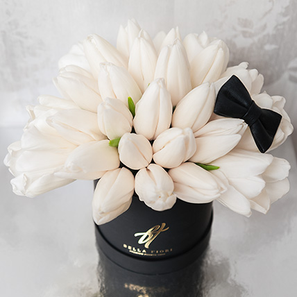 Белые тюльпаны в черной коробке Baby