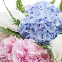 Букет «Небесный вальс» с гортензиями