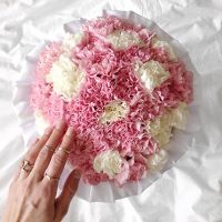 Диантус в белой коробке Royal