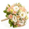 Свадебный букет невесты из кустовых роз с эустомой №35