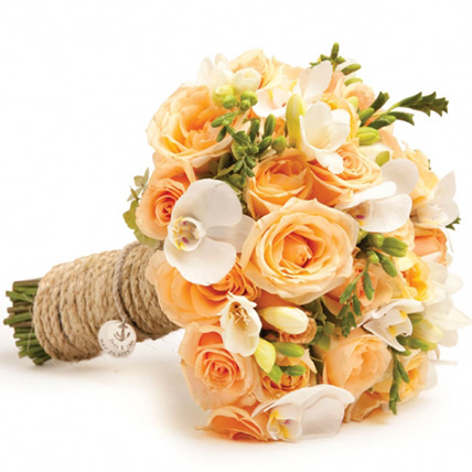 Свадебный букет невесты с розами и орхидеями №62