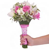 Букет с белыми орхидеями и розами №64