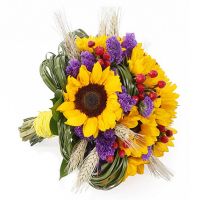 Букет с подсолнухами и ягодами №96