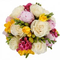 Букет с розами и пионами №111