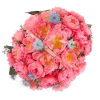 Корзина с пионами «Порхая как бабочка»