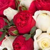 Букет с пионовидными розами «Моя ягодка»