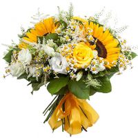 Букет ромашек с подсолнухами «Яркий рассвет»