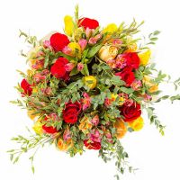 Букет с альстромерией и розами «Островок красоты»
