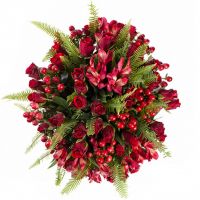 Букет с альстромерией и розами «Королевские игры»