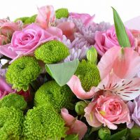 Букет с хризантемами «Ласточка»