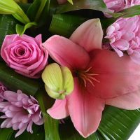 Букет хризантем и лилий «Симпатия»