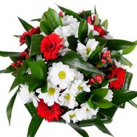 Букет с герберами и хризантемами «Танго»