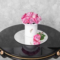 Розы «Deep purple» в белой коробке Small