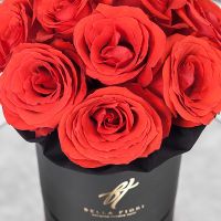 Розы «Нина» в черной коробке Small