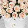 Кремовые розы в белой коробке Royal