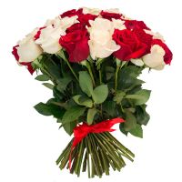 75 роз красных и белых