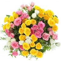 Букет кустовых роз «Яркие мгновения»