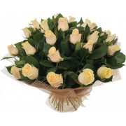 51 кремовая роза «Талея»