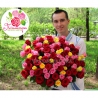 Весенний разноцветный букет из 101 розы