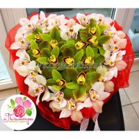 Сердце с орхидеями «Цимбидиум»
