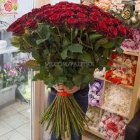 101 роза «Гран-при» 90см 