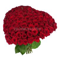 101 красная роза в форме сердца